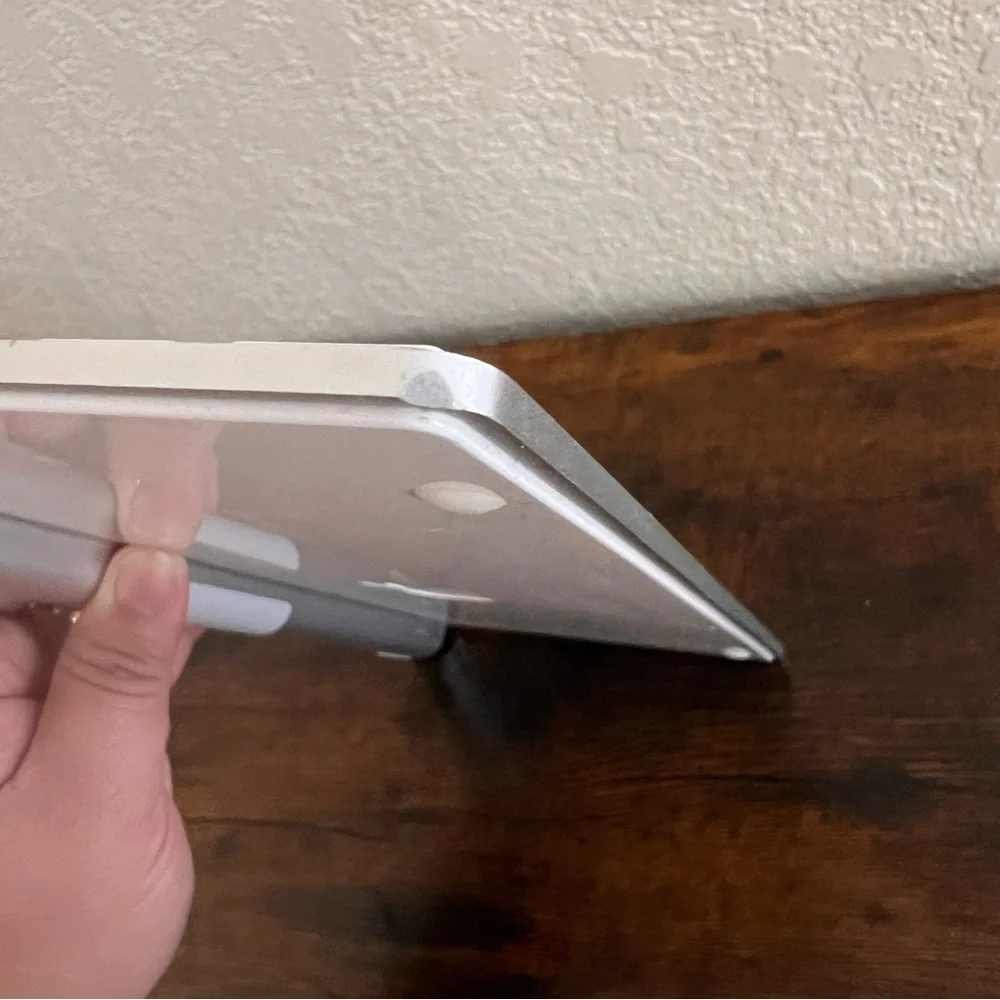 APPLE Wireless Keyboard Model A1314